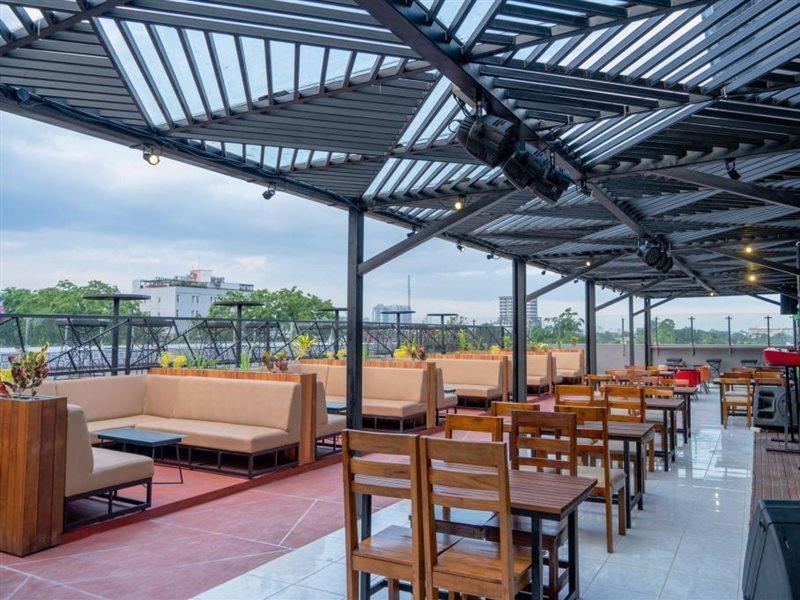 De'Tonga Hotel Medan Zewnętrze zdjęcie