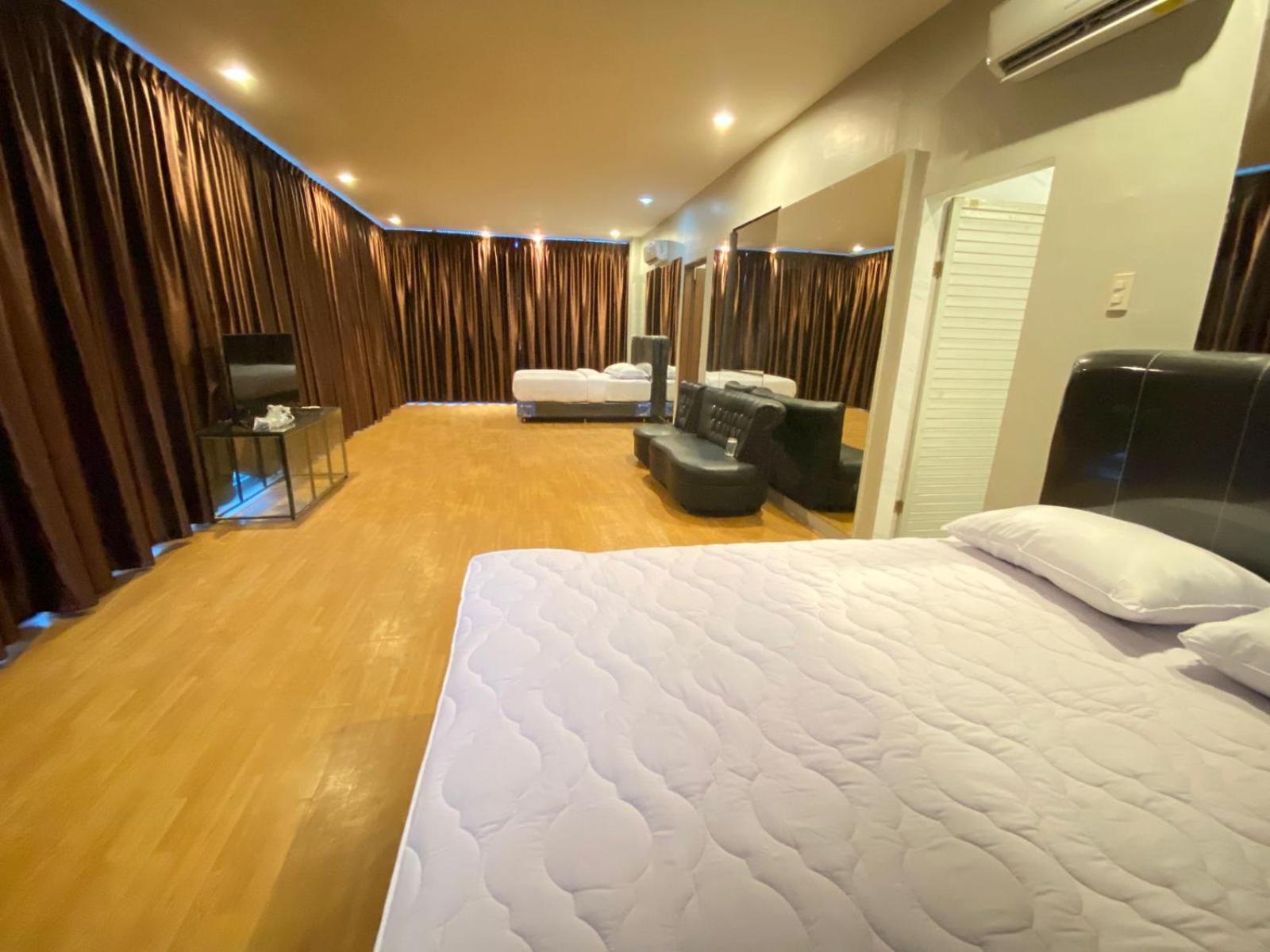 De'Tonga Hotel Medan Zewnętrze zdjęcie