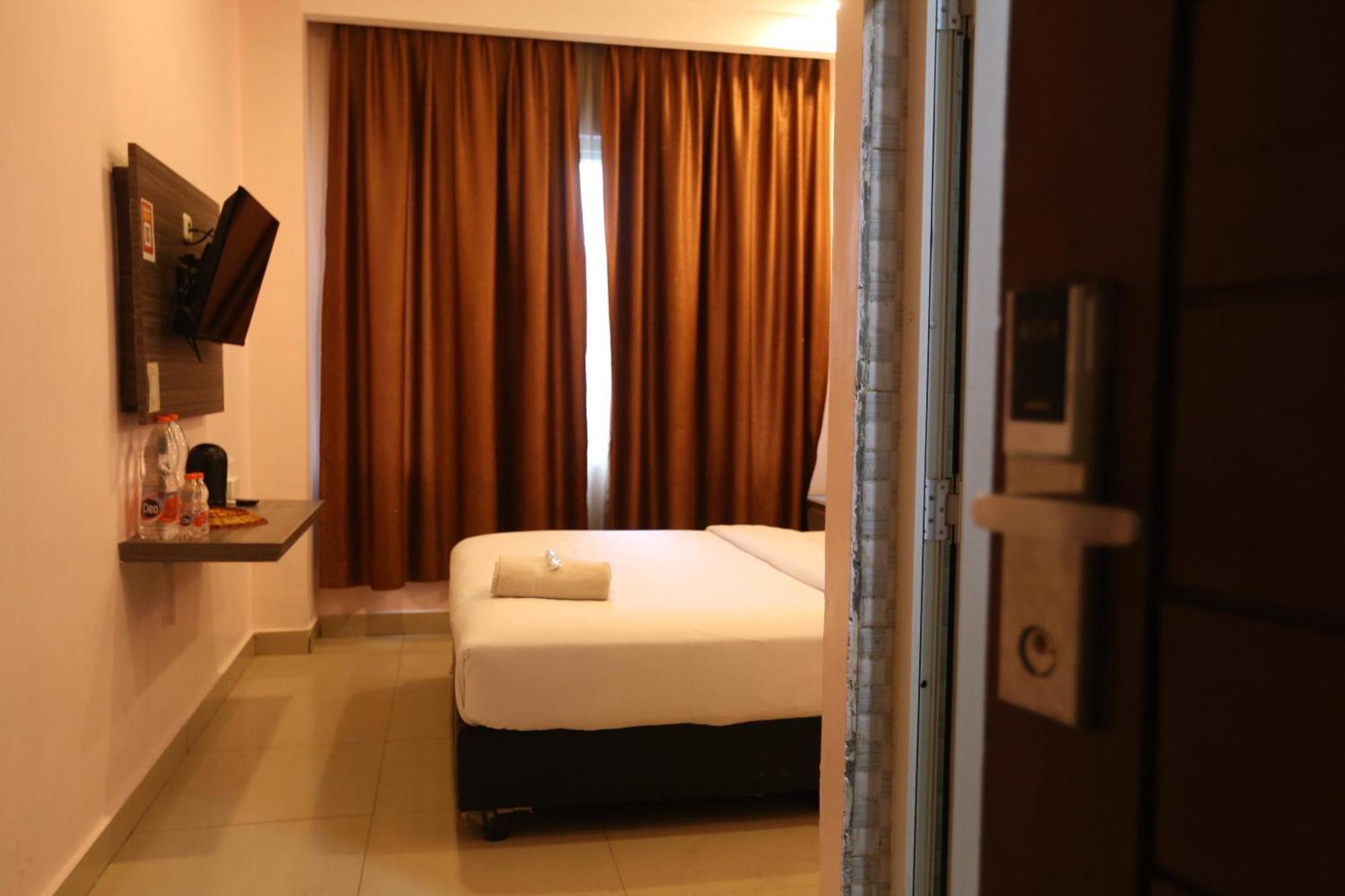 De'Tonga Hotel Medan Zewnętrze zdjęcie