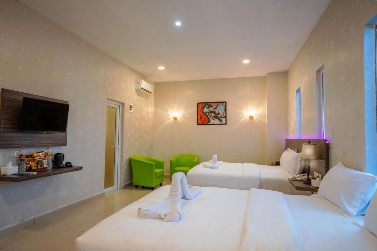 De'Tonga Hotel Medan Zewnętrze zdjęcie