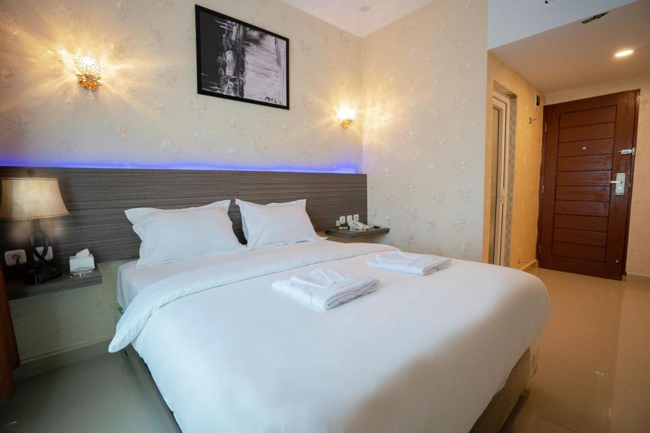 De'Tonga Hotel Medan Zewnętrze zdjęcie