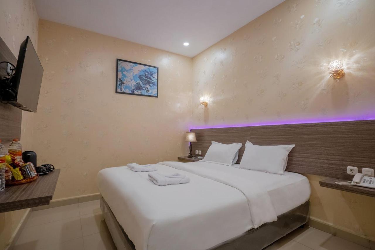 De'Tonga Hotel Medan Zewnętrze zdjęcie